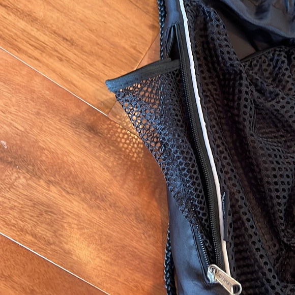 Black Mesh Drawstring Backpack - Picture 4 of 6